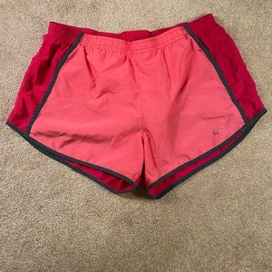 women’s nike shorts